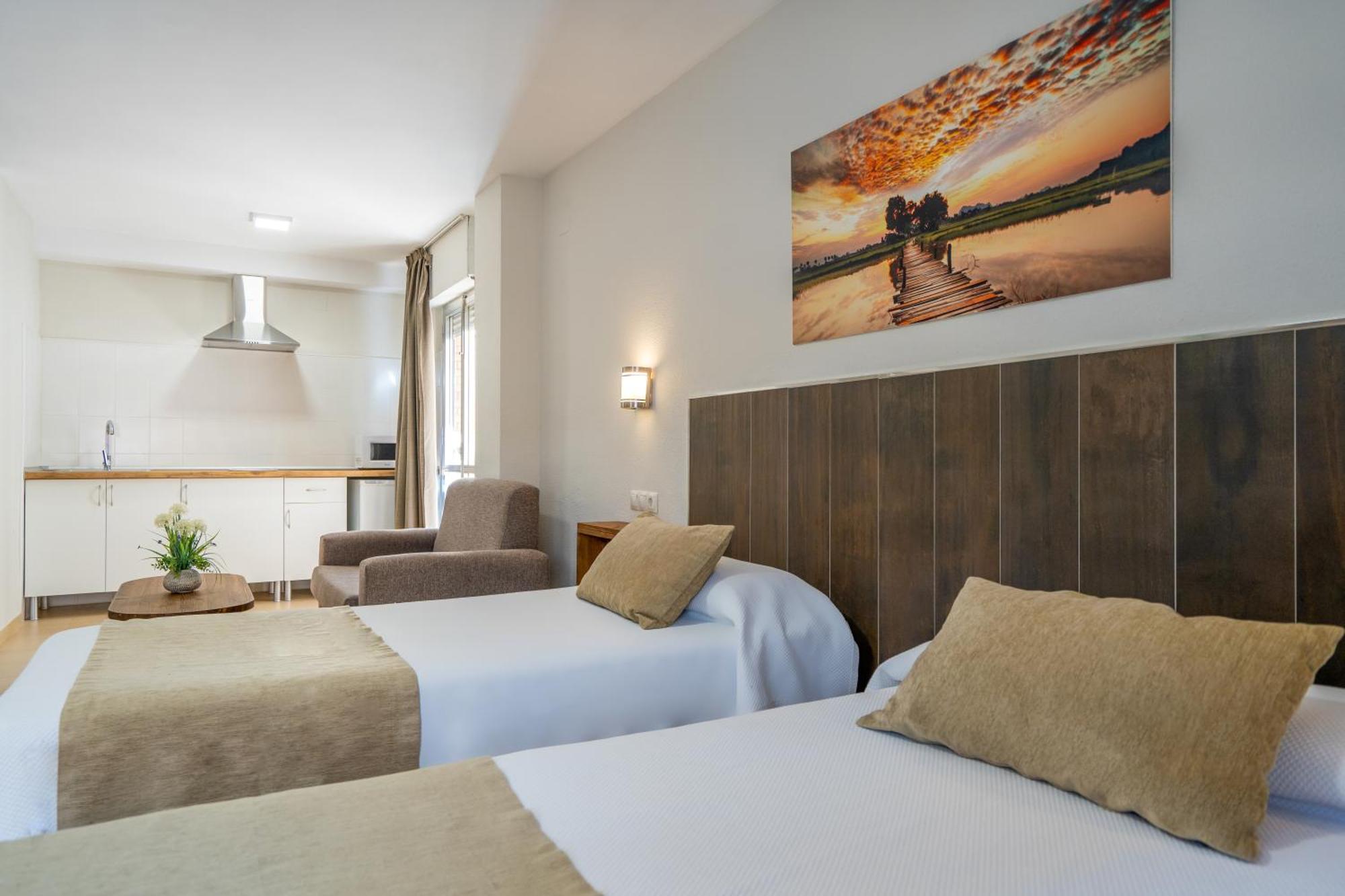 อปาร์ตาเมนโตส ปวยร์ตา เดล ซูร์ Apartment เซบีญา ภายนอก รูปภาพ